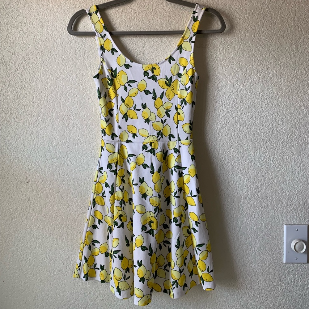 H&M White Mini Dress with Yellow Lemon Print